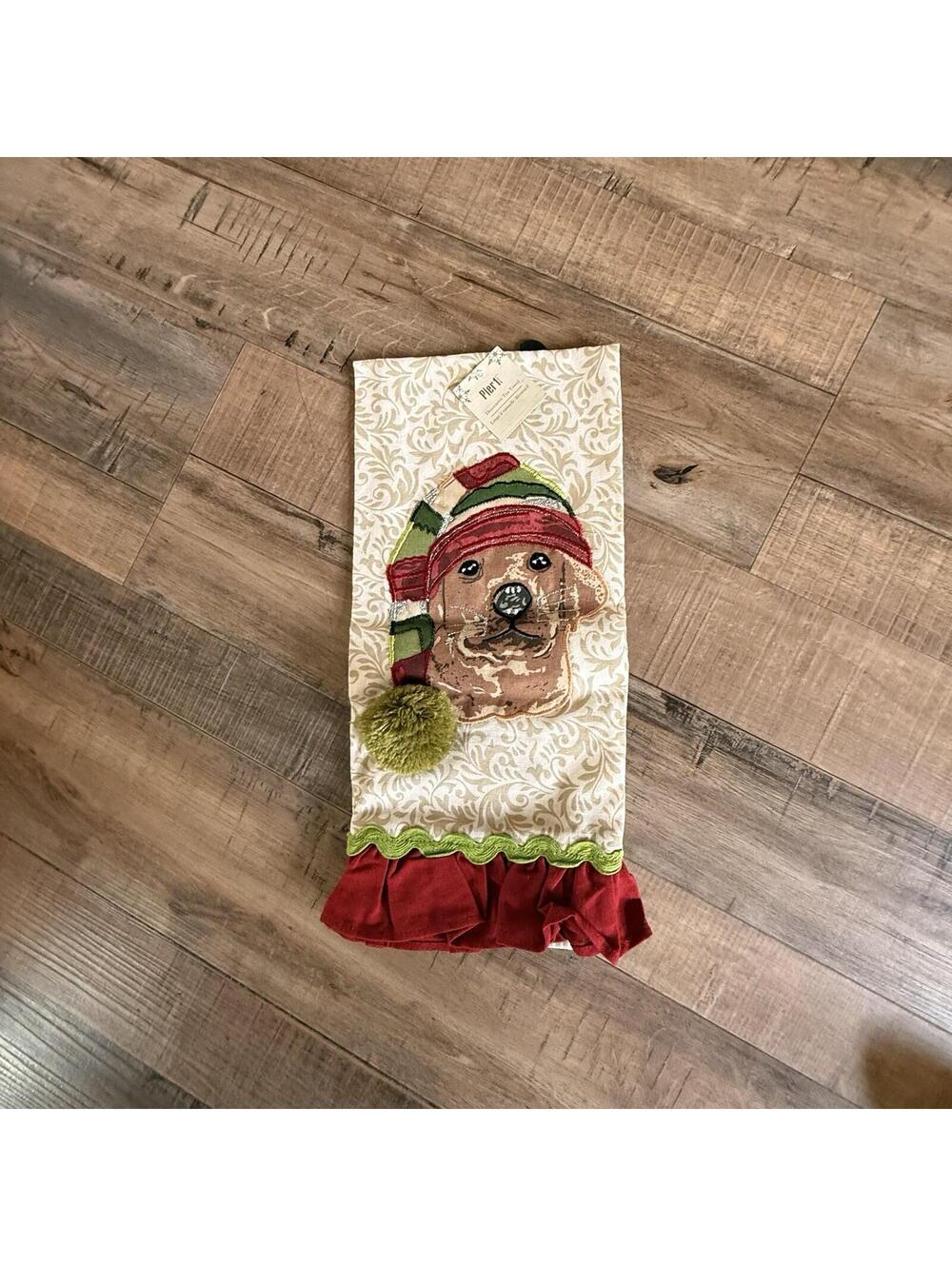 Pier 1 Imports Christmas Golden Retriever/Lab Tea/Hand Towel  Embroidered NWT